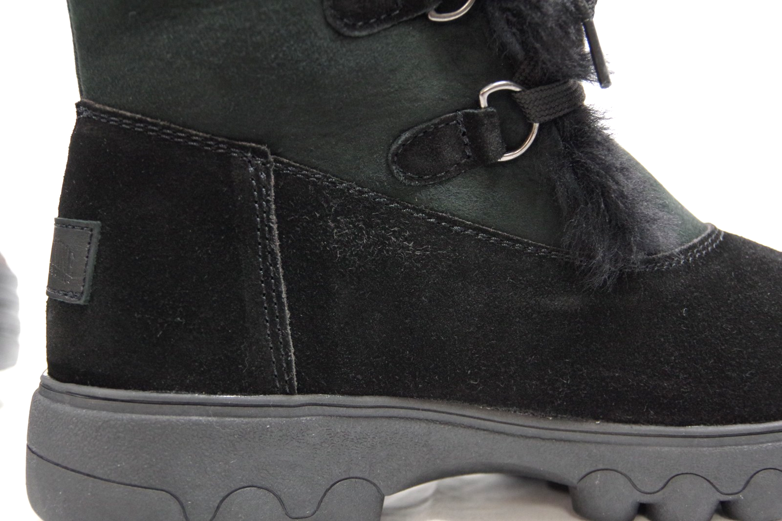 Cloud Nine Rosalita Sheepskin Boots - Black - Women - Size 7 Cloud Nine Rosalita Sheepskin Boots - Black - Women - Size 7