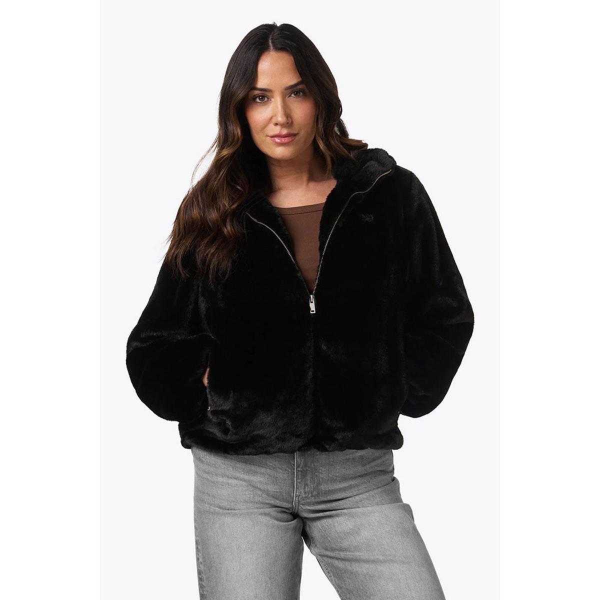 Mobile Warming Women's 7.4V Onyx Heated Jacket Mobile Warming Women's 7.4V Onyx Heated Jacket