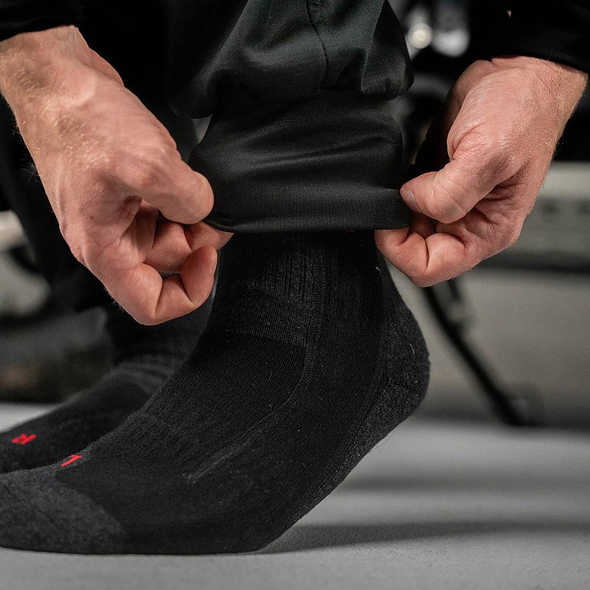 Macna Centre Heated Pant with Dual Power Electic Heating Macna Centre Heated Pant with Dual Power Electic Heating